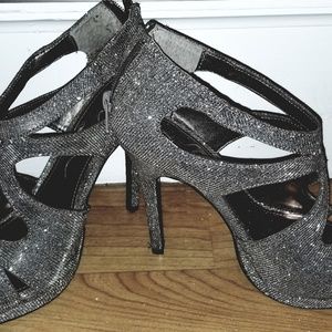 High Heel Platform Size 7 Shoe